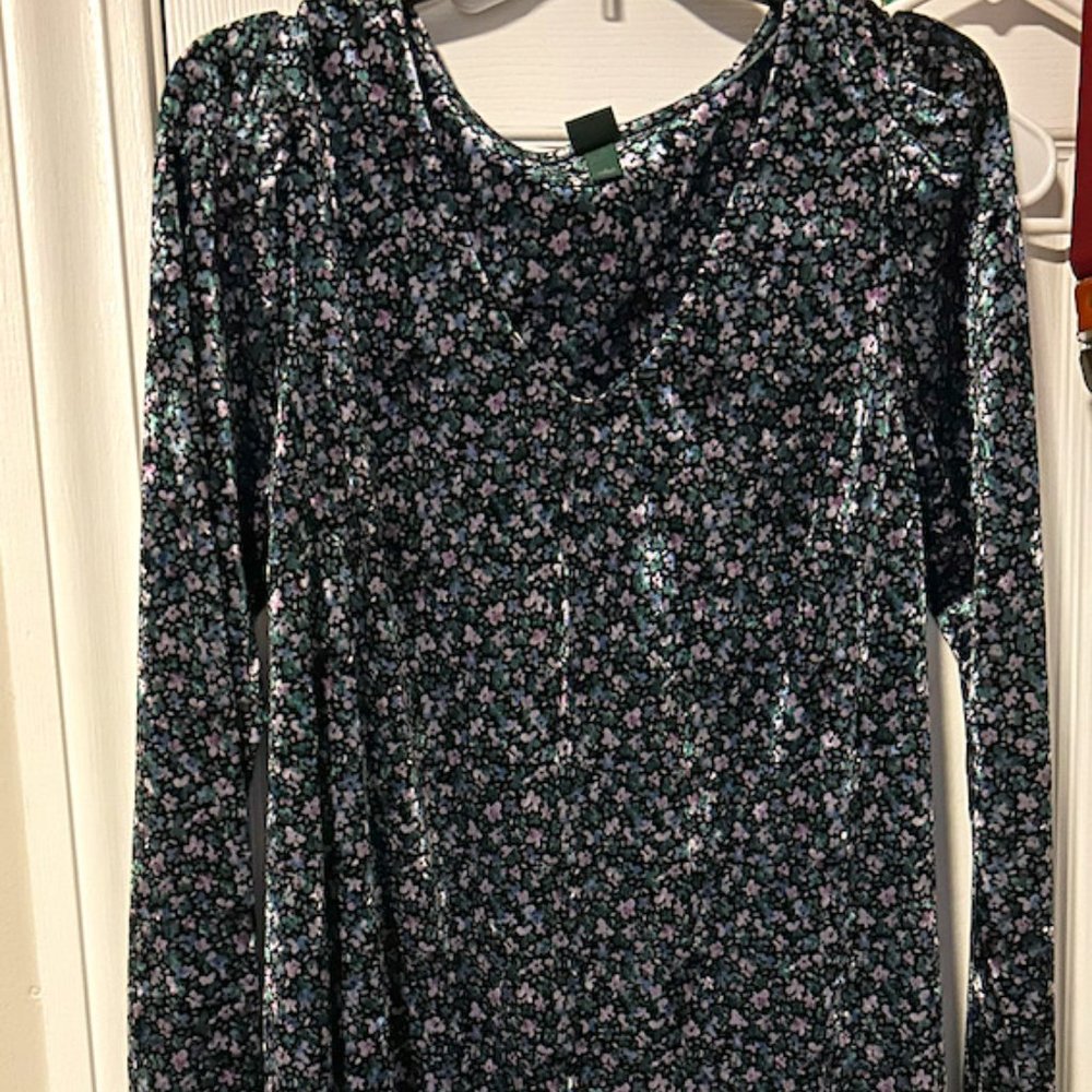 Wild Fable Velvet tunic size L
